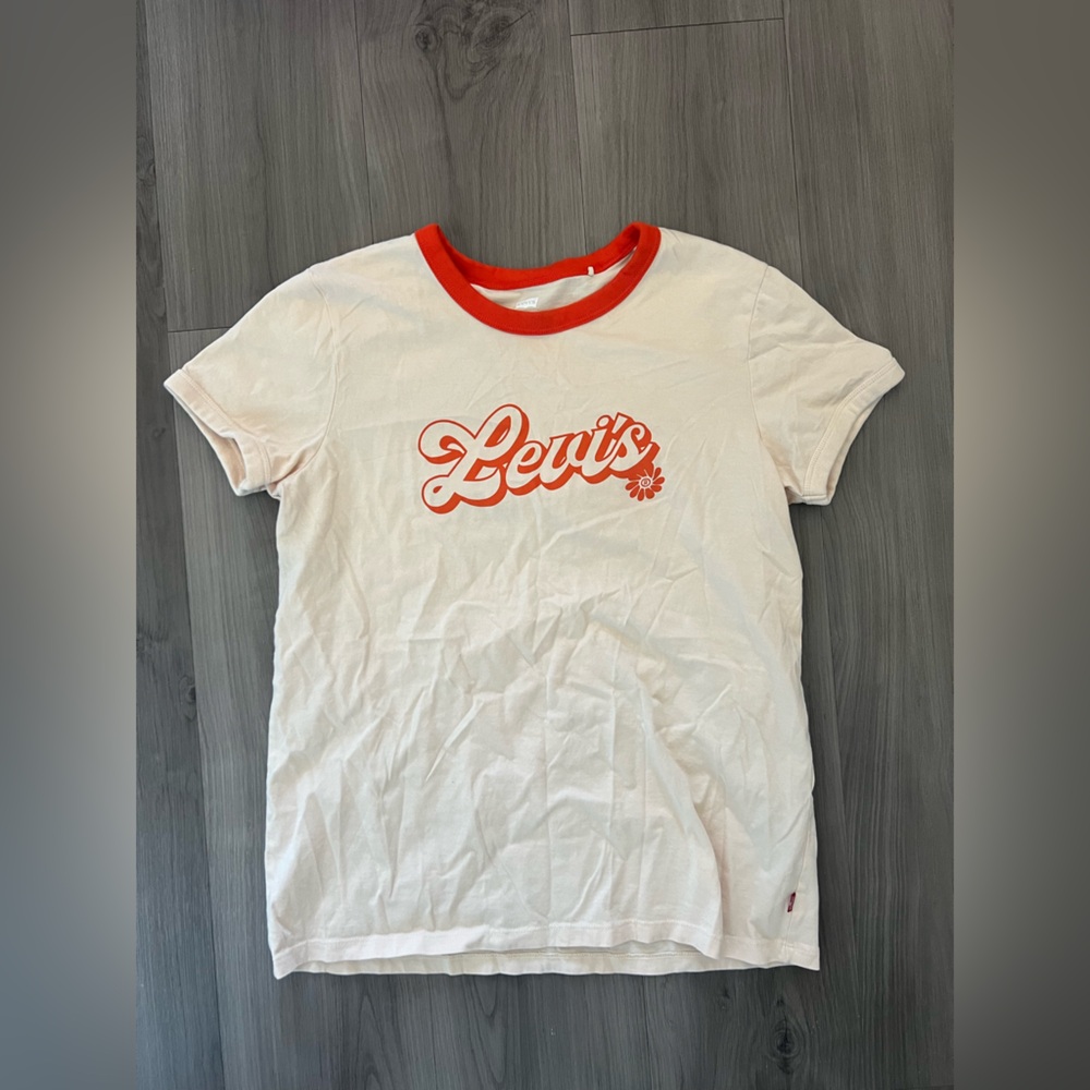 Levi’s Graphic T Shirt